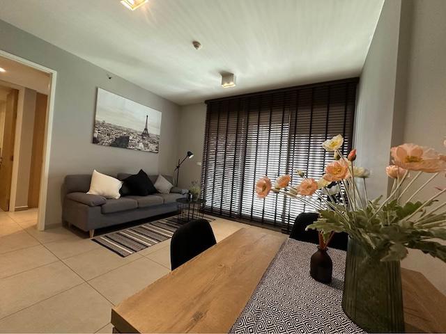 The Lofts Ekamai Private clean spacious 24th floor BTS Ekkamai