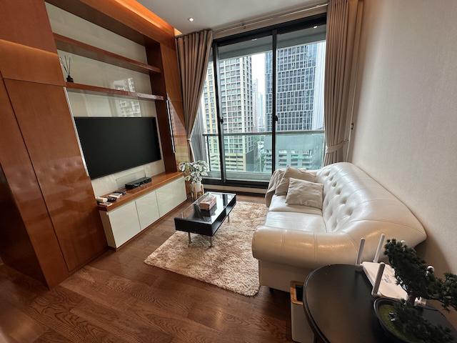 The Address Sukhumvit 28 quiet safe private 12th floor BTS Phrom Phong