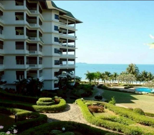 Peace of Mind Beachfront for rent Living at Na Jomtien, Pattaya