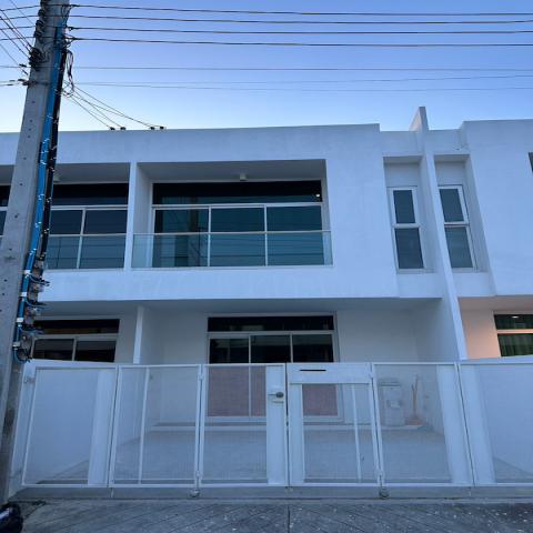 BH3587 ขาย / ให้เช่า ทาวน์โฮม AREN BANGNA พรีเมียมสไตล์มินิมอล ใกล้เมกะบางนา บางนา กม.8 เดินทางสะดวก