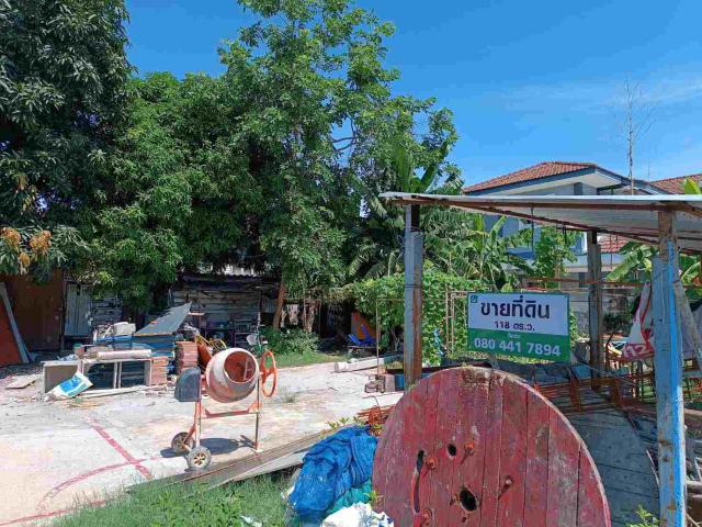 ขายที่ดินเปล่า ทำเลทอง อยู่ใกล้เมือง เขตบางกอกใหญ่ จังหวัดกรุงเทพมหานคร