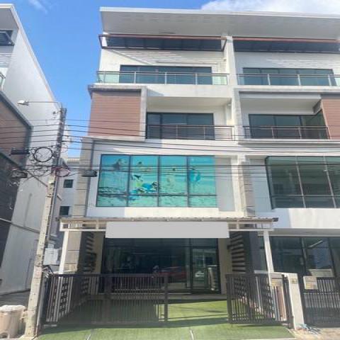 ให้เช่าโฮมออฟฟิตใหม่ 4 ชั้น 284 ตรม. โครงการอินเตอร์ ไพร์ด ปาร์ค ติดถนน บางนา-ตราด กม.5 เหมาะทำออฟฟิศ