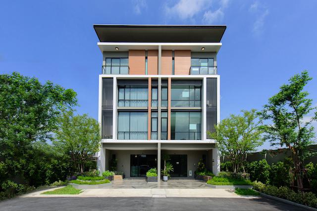 BH3608 ให้เช่าโฮมออฟฟิศ 4 ชั้น Premium Place Mix นวมินทร์ ติดถนนใหญ่นวมินทร์ ทำเลทอง เชื่อมต่อรัชดา–รามอินทรา