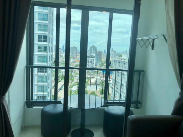 HR2559ให้เช่าบ้านเดี่ยว ตกแต่งสุดหรู หมู่บ้านโนเบิลทารา  พัฒนาการ สระว่ายน้ำส่วนตัว หลังมุม เหมาะอยู่อาศัย