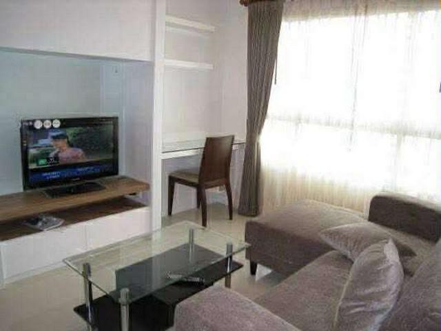 RR050 Q House Sathorn ห้อง 40ตรม. 1ห้องนอน 1ห้องน้ำ