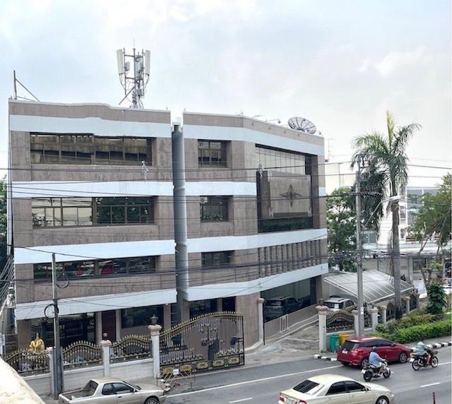 BH3624 ให้เช่าอาคารสำนักงาน 3 ชั้น ติดถนนบรมราชชนนี ทำเลเด่น ใกล้สถานีตำรวจตลิ่งชัน