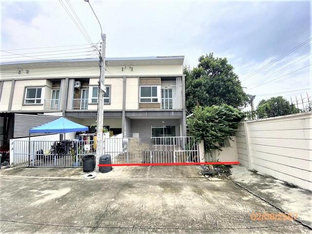 ขายทาวน์เฮ้าส์หมู่บ้าน วิลเลต ไลท์ รัตนาธิเบศร์ ถนน บางใหญ่-บางคูลัด ตำบล บางเลน อำเภอ บางใหญ่ จังหวัด นนทบุรี