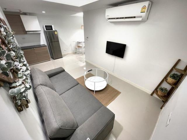 The Waterford Sukhumvit 50 Clean quiet convenient 2nd floor BTS On Nut