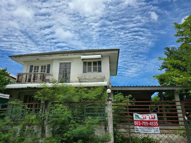 ขายด่วนบ้านเดี่ยวหลังริม 86 ตรว ม.สิรินดา บางขุนเทียน บ้านรีโนเวท มีพื้นที่จัดสวน พร้อมความเป็นส่วนตัว ทำเลดี ใกล้พระราม 2 - ghd000514