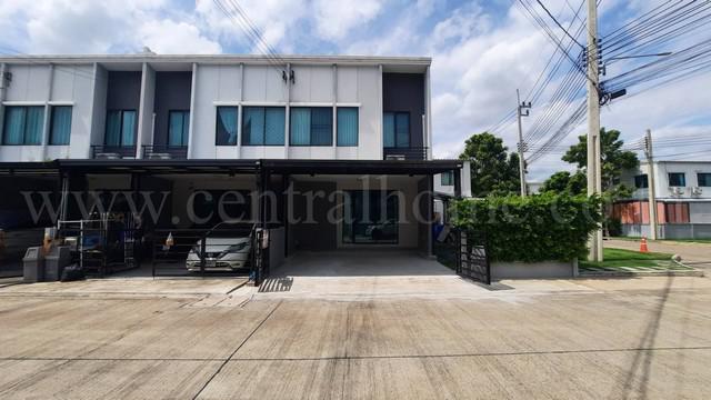 ทาวน์โฮม พลีโน่ เวสต์เกต บ้านกล้วย - ไทรน้อย บางบัวทอง 