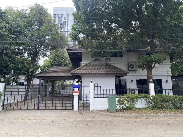 ให้เช่าบ้านเดี่ยว 2 ชั้น 140 ตรว. ย่านเหม่งจ๋าย ประชาอุทิศ ใกล้เลียบด่วน-รามอินทรา