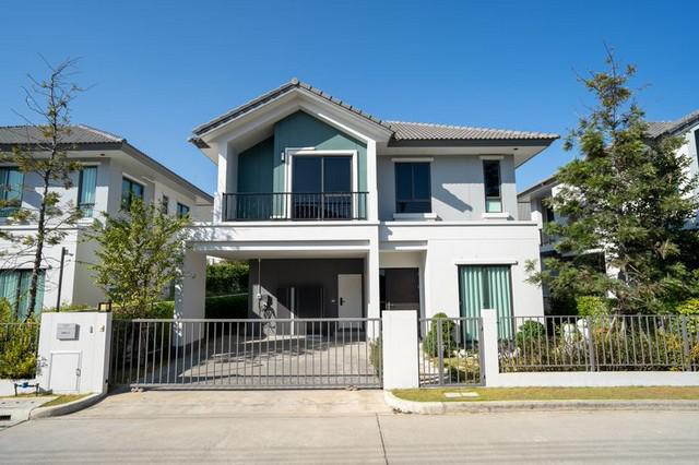 บ้านเดี่ยว 2 ชั้น โอบล้อมด้วยธรรมชาติ โซนสันทราย   