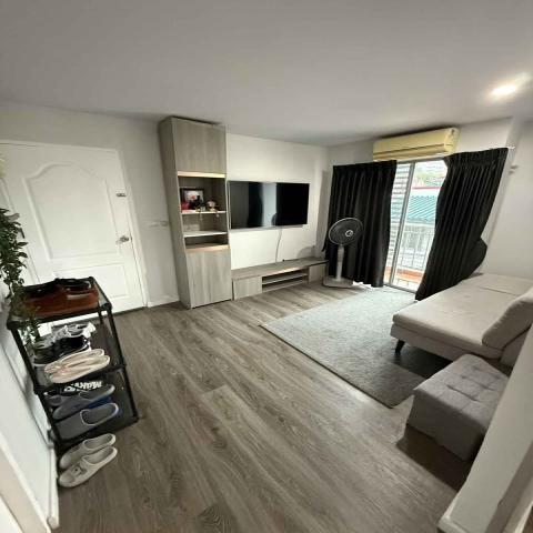 Regent Home 7 Bangna spacious convenient 3rd floor BTS Bangna