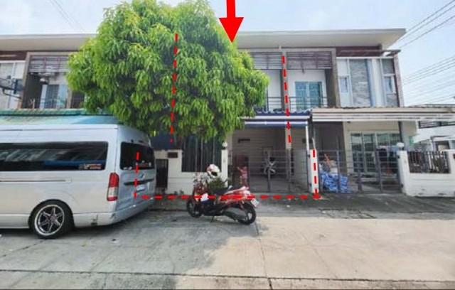 ขายทาวน์เฮ้าส์หมู่บ้านนครทองลิฟวิ่ง ซอยเทศบาลบางปู 39 ถนนแพรกษา ท้ายบ้านใหม่  เมือง  สมุทรปราการ
