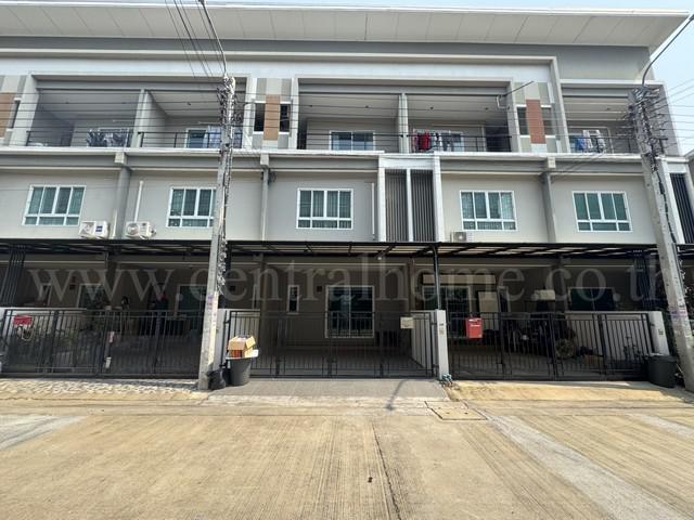 R1 ทาวน์โฮม วิชั่น สมาร์ท ไลฟ์ สถานีรถไฟฟ้าบางพลู - รัตนาธิเบศร์