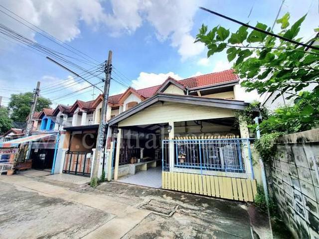 B1 ทาวน์เฮ้าส์อรุณธร 2 ชั้น หลังริม ติดถนนใหญ่ สุขาภิบาล 5