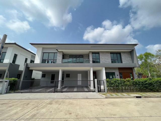 ให้เช่าบ้านเดี่ยว 2 ชั้นหลังใหญ่ ติดสวน 416 ตรม. 5 ห้องนอน เดอะ ซิตี้ บางนา The City Bangna ใกล้ Mega บางนา