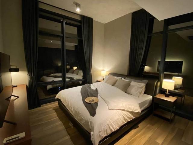 ขายหรือให้เช่า คอนโด 2 ห้องนอน เดอะ ลอฟท์ส อโศก The Lofts Asoke 135 ตร.ม. ชั้น 4 คอนโดสไตล์ลอฟท์ ใจกลางอโศก พร้อมอยู่