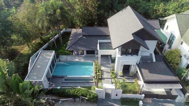 พูลวิลล่าหรู สไตล์ร่วมสมัย ทำเลเงียบสงบ โครงการ ล้านนาไพรนารี่ หางดง