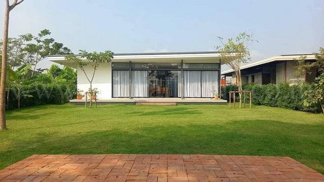 R1 บ้านพักตากอากาศ บางเลน นครปฐม เฟอร์นิเจอร์ไม้สัก พร้อมเข้าอยู่