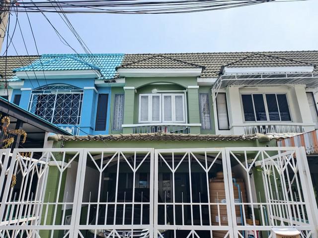 ทาวน์เฮาส์ 2 ชั้น หมู่บ้านฉัตรแก้ววิลล่า ซ.บุญสัมพันธ์ 6/1