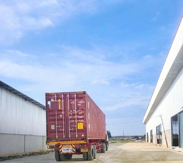 นานาชาติทานตะวันไตรภาษา 3.7  กม.  รับเทเลอร์ Hi Cube ให้เช่าโกดัง หลังคาสูง 12 เมตร 285 ตรม.ตลาดแครายพลาซ่า 360ม.  ต่อรองได้คับ 