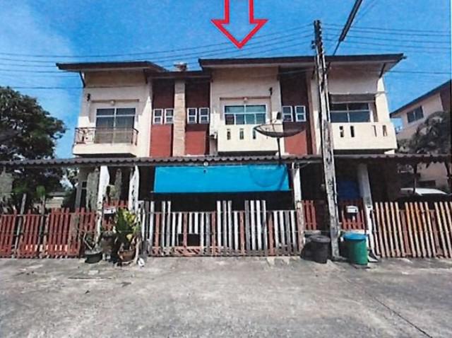 ขายทาวน์เฮ้าส์หมู่บ้านเดอะไพร์ม การ์เด้นวิลล์ ถนนท้องคุ้ง-หนองรี ตำบลนาป่า อำเภอเมืองชลบุรี จังหวัดชลบุรี