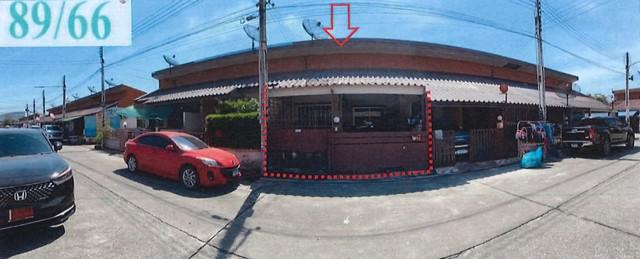 ขายทาวน์เฮ้าส์หมู่บ้านสมาร์ทแลนด์ กรีนทาวน์ ถ.นิคมอุตสาหกรรรมอีสเทิร์นซีบอร์ด (ระยอง) ต.บ่อวิน อ.ศรีราชา จ.ชลบุรี