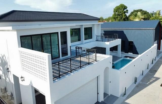 ขายบ้านหรู 4 ห้องนอน สระว่ายน้ำขนาดใหญ่ ใกล้อ่างมาบประชัน พัทยา TP-H1480