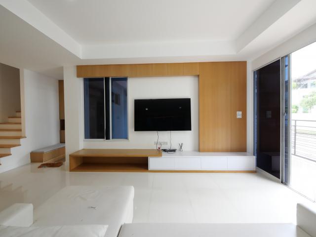 ให้เช่า/ขาย บ้านเดี่ยว 3 ชั้น โครงการ เนอวานา บียอนด์ ไลท์ พระราม 9 เขตสะพานสูง จังหวัดกรุงเทพมหานคร