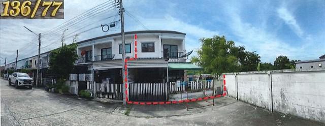 ขายทาวน์เฮ้าส์หมู่บ้านพาวิว 3 ถนนบ้านนานอก ซอย 6 ตำบลนาป่า อำเภอเมือง จังหวัดชลบุรี