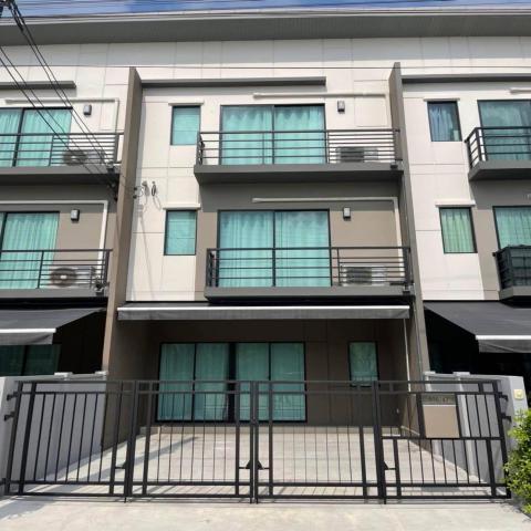 บ้านกลางเมือง ราชพฤกษ์ - สาทร /35 ตร.ว.141 ตร.ม. 3 ชั้น (บ้านเลขที่ 998/47) 
