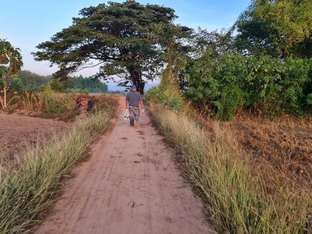 ซื้อเก็บยิ้มรับทรัพย์เฮงๆปังๆ ที่ติดแม่น้ำโขง ต.กุดบง อ.โพนพิสัย จ.หนองคาย  หลังติดแม่น้ำโขง ไร่ละ 2ล้านบาท โทร 096-882-1857