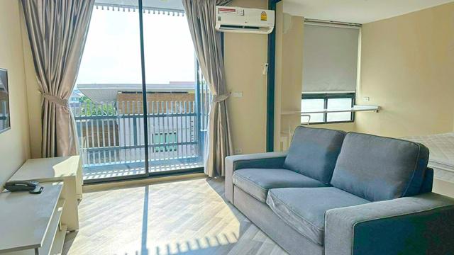 ตลาดนัดหัวมุม 1.2 กม.Vento​ Condo . เกษตร-นวมินทร์ ให้เช่า คอนโด​ ตึก​A ชั้น4 ​พร้อมเฟอร์ เครื่องใช้ไฟฟ้า ม.ศรีปทม 1นอน 1น้ำ  40ตร.ม  