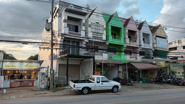 ขายทาวน์เฮาส์ 2 ชั้น ปากเป็ดขอนแก่น ติดถนนสีหราชเดโชไชย ทาวน์เฮาส์บ้านเป็ดข่อนแก่น  ต.บ้านเป็ด อ เมือง จ.ขอนแก่น