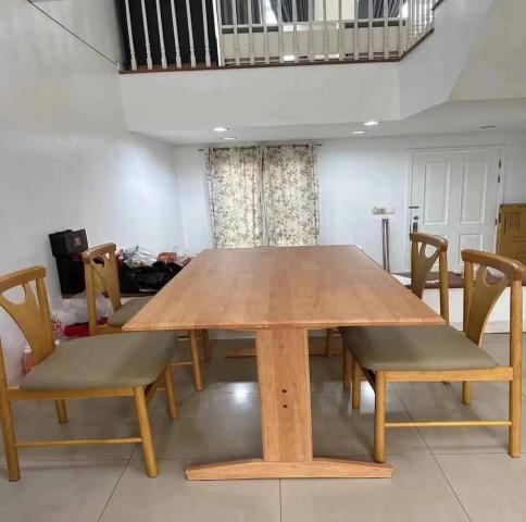 ให้เช่า ทาวเฮ้าส์ 3 ชั้น พลัส ซิตี้ พาร์ค พระราม 9-หัวหมาก 20 ตร.ว. 200 ตร.ม. บ้านเลขที่ 1/83 เช่า 35,000 บาท 0958195559 @infinitycondo