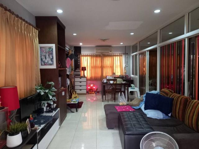 ขายบ้านเดี่ยว 2 ชั้น หมู่บ้านบุณฑรีก์ อำเภอคลองหลวง จังหวัดปทุมธานี