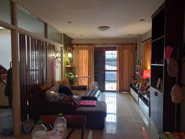 ขายบ้านเดี่ยว 2 ชั้น หมู่บ้านบุณฑรีก์ อำเภอคลองหลวง จังหวัดปทุมธานี