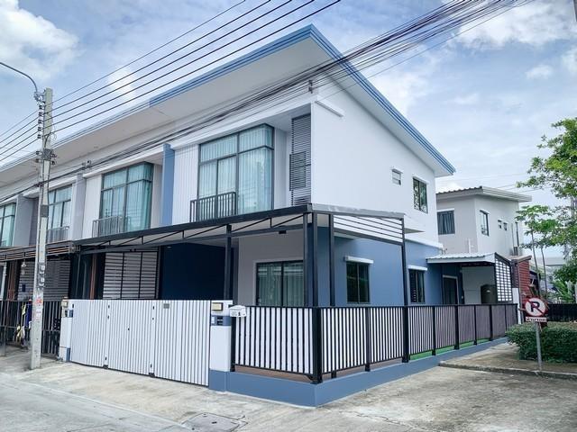 ขายทาวน์โฮม 2 ชั้น หลังมุม หมู่บ้าน พฤกษาวิลล์ 97 วงแหวน-อ่อนนุช ถนนกาญจนาภิเษก 39 ซอยกิ่งแก้ว 25/1