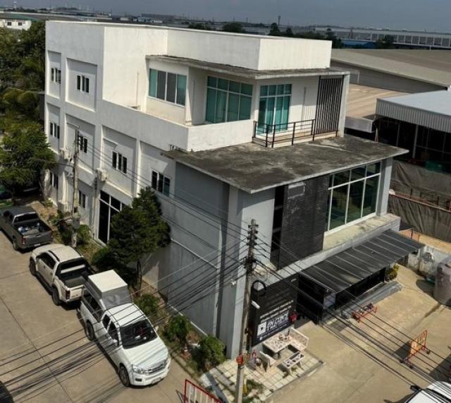  เช่า โฮมออฟฟิต  3 ชั้น  เนื้อที่ 105 ตร.วา พื้นที่ใช้สอยกว่า 500 ตร.เมตร  ใจกลางอมตะนคร ชลบุรี