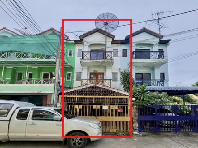 โอกาสมีบ้านในฝันอยู่ทางนี้!!! ขาย ทาวน์โฮม 3 ชั้น 4 ห้องนอน ในซอยจรัญฯ75 รีโนเวทไม่เยอะ โครงสร้างแข็งแรงมาก! ทำเลดี 