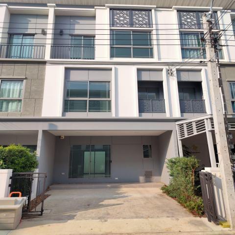 ขายทาวน์โฮม เดอะเมทโทร แจ้งวัฒนะ The Metro Chaengwattana