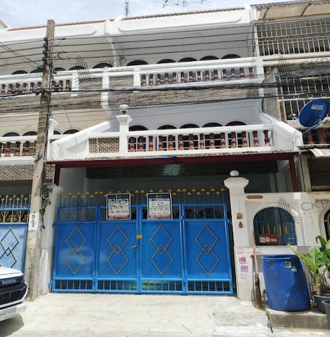 ขายด่วน ทาวน์เฮาส์ 3 ชั้น 4 รีโนเวทใหม่พร้อมอยู่ ห้องนอน ย่านบางแวก แค่ 7 นาที จากสถานีบางหว้า