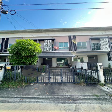 ขายทาวน์เฮ้าส์มือสอง อำเภอธัญบุรี จังหวัดปทุมธานี โครงการ เดอะ ทรัสต์ ทาวน์ รังสิต