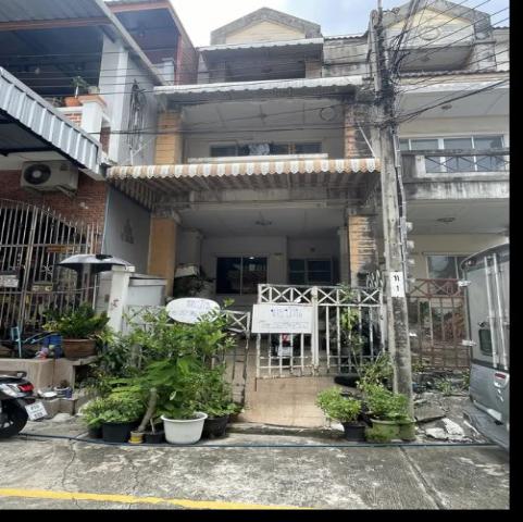 ขาย ทาวน์โฮม 3 ชั้น หมู่บ้านสินทรัพย์นครการ์เด้น บางแค กรุงเทพฯ 