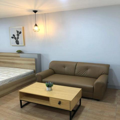 ให้เช่าคอนโด ประตูน้ำเพรสตีจ คอนโดมิเนียม เช่า 14,000 บาท 31 ตร.ม. ชั้น 20 @infinitycondo 0958195559