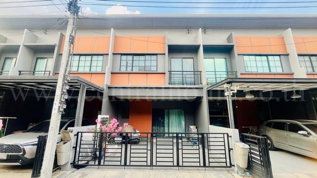 R2 ทาวน์โฮม สิริ เพลส สุขสวัสดิ์ - พระราม 3 ราคาถูกที่สุดในโครงการ