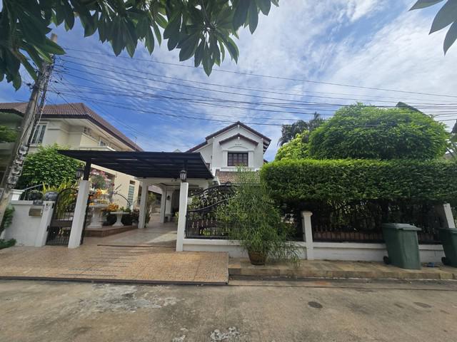 บ้าน สีวลี ติวานนท์ ปากเกร็ด 0 RAI 0 งาน 76 ตารางวา 4Bedroom ใกล้ วัดกู้ โรงเรียนพิชยศึกษา เมืองทอง เดินทางง่าย