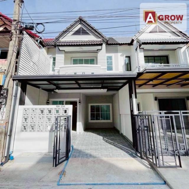 หมู่บ้านสวีทโฮม ถนนบางกรวย-ไทรน้อย ถนนเมน บ้านสวย ทำเลค้าขาย รีโนเวทใหม่พร้อมอยู่