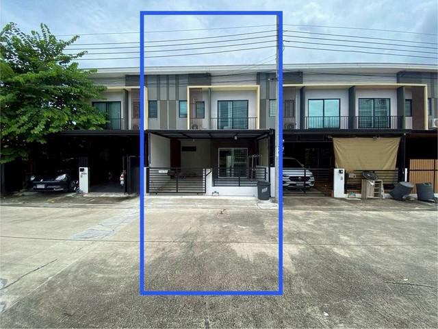 ให้เช่าทาวเฮ้าส์​2​ชั้น 4 ห้องนอน 2 ห้องน้ำ หมู่บ้านเดอะคอนเนค พัฒนาการ 44